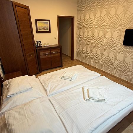 Spa & Wellness Hotel Orchidea Veľký Meder Bagian luar foto