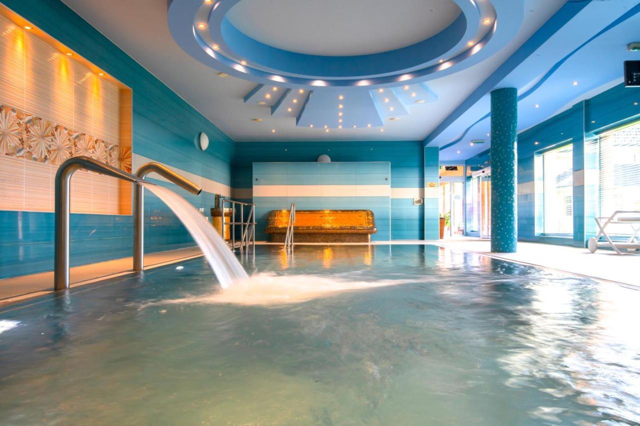 Spa & Wellness Hotel Orchidea Veľký Meder Bagian luar foto