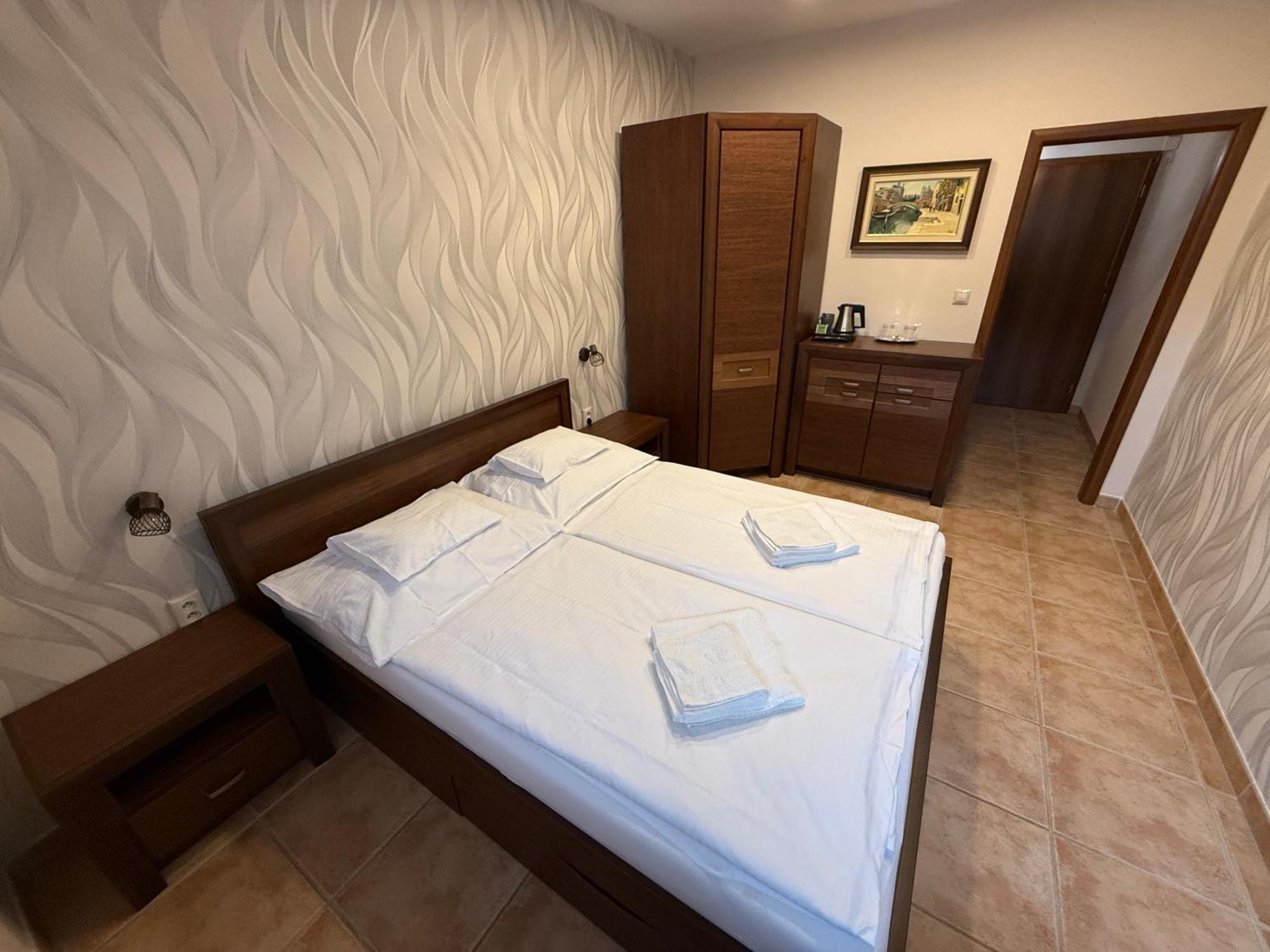 Spa & Wellness Hotel Orchidea Veľký Meder Bagian luar foto